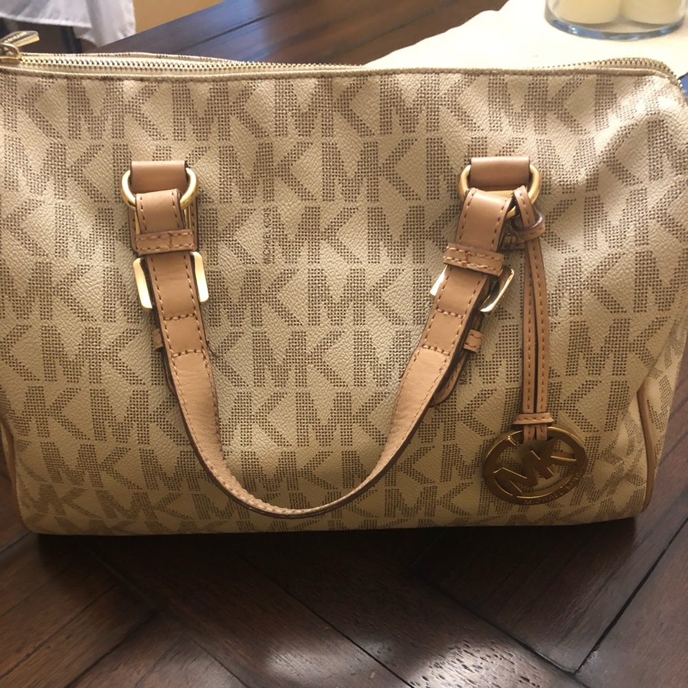 Michael kors satchel Grayson vanilla